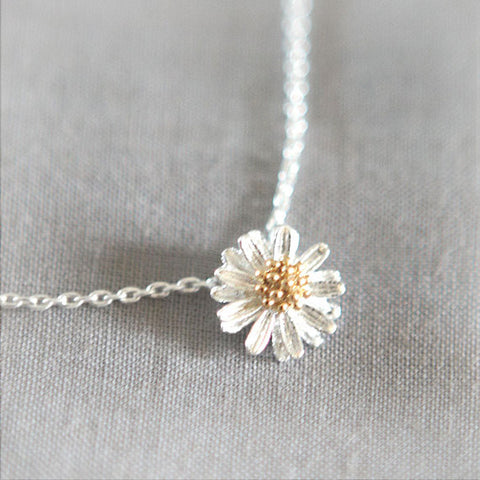 925 Sterling Silver Simple Cute Little Daisy Pendant Necklace - 1000113706
